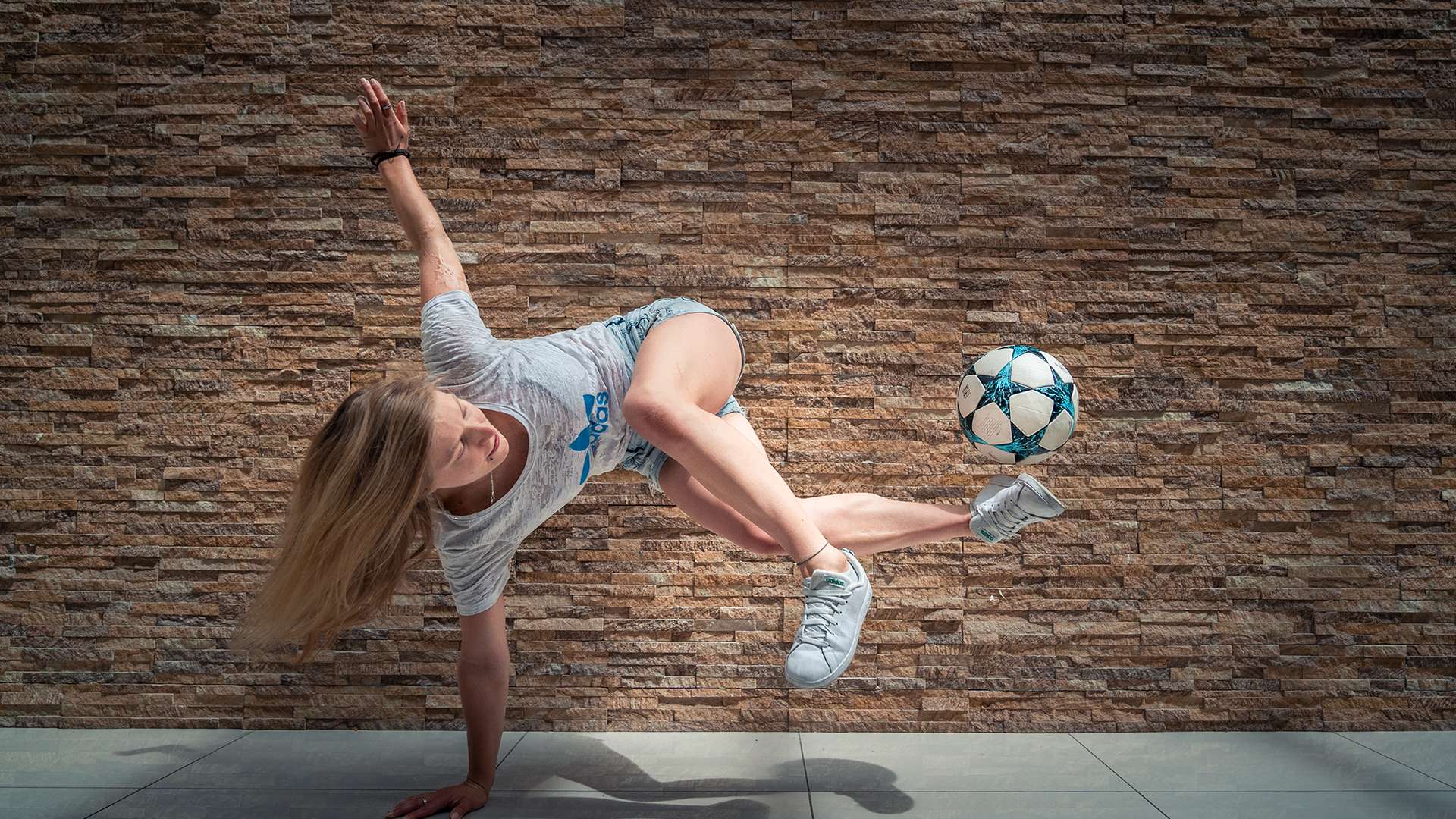 同时灵活运 同时灵活运