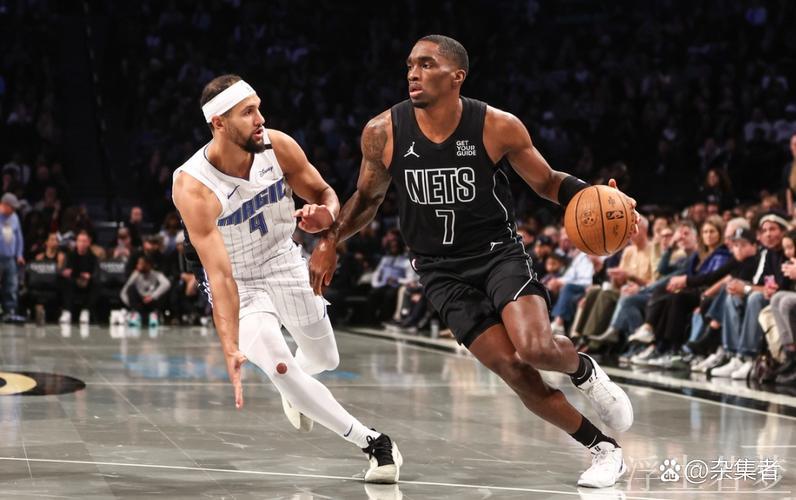 “班凯罗砍下33+18+8 小瓦格纳添27分 魔术力克奇才”